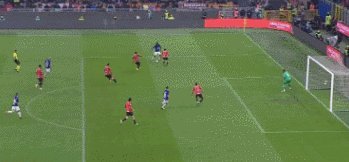 国米2-0帕尔马提前三轮夺意甲冠军，图拉姆首开记录