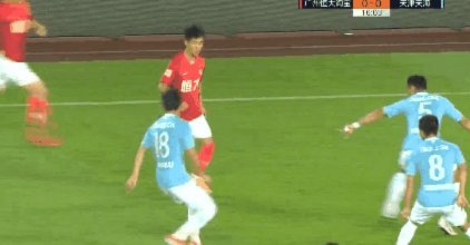 韦世豪后点接席尔瓦传球完成梅开二度，蓉城2-1津门虎