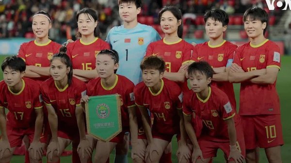 世界杯前瞻：马宁首秀与日本里程碑，看足坛两大焦点