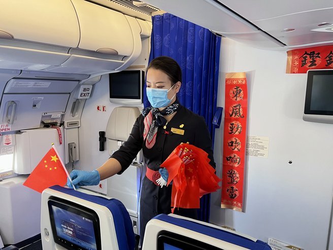 巴西足协安排包机回国，只有达尼洛一人乘机&其余人各自出行