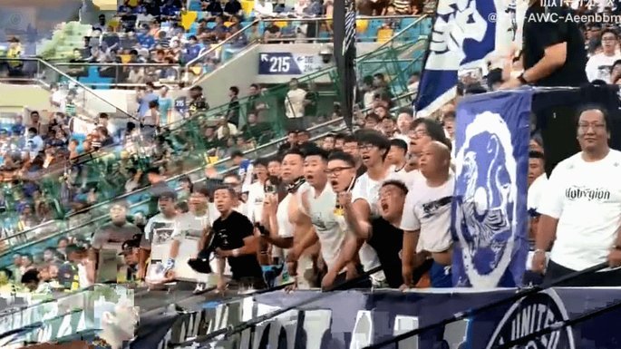 韦世豪妻子发声：求人前热情，别人后恶言